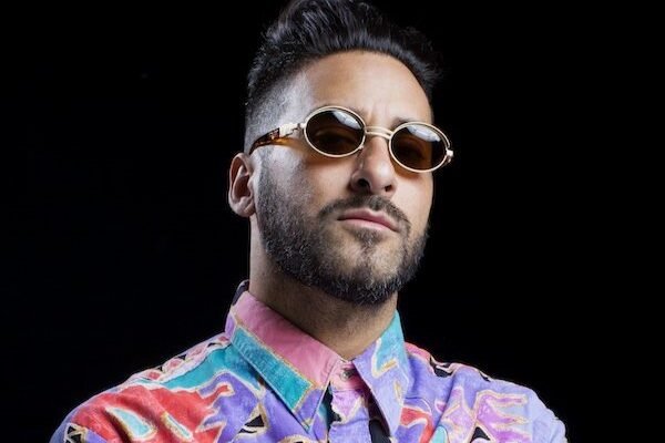 6. Armand Van Helden Acervo Surreal 1