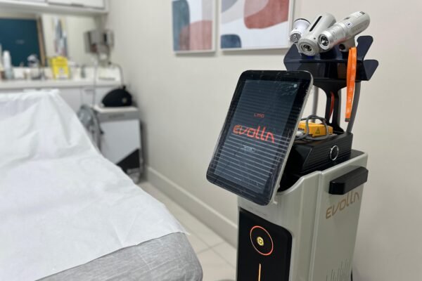 Nova plataforma Evolla promete efeito lifting imediato e estimulo intenso de colageno com seguranca e sem tempo de recuperacao 2