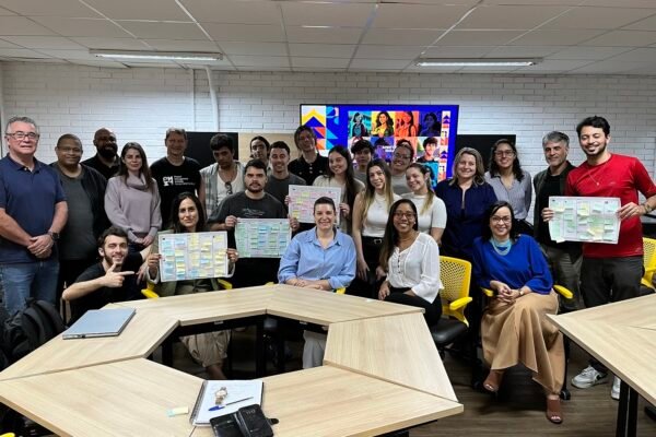 Parceria entre a UDESCESAG e o PMI SC capacita e apoia os estudantes na estruturacao e entrega de projetos reais de impacto social