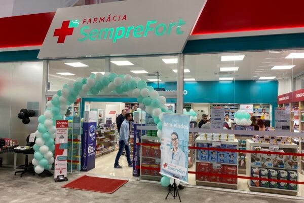1 Farmacia SempreFort foto Davi Paes e Lima