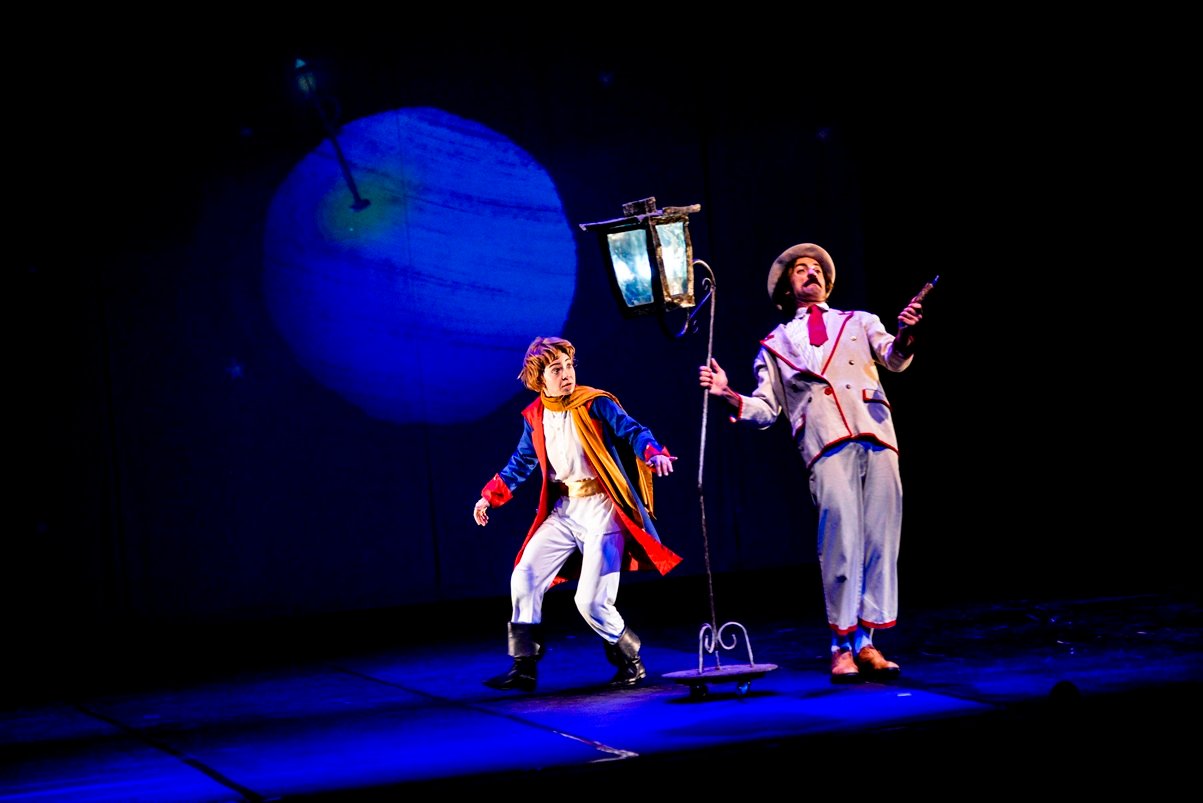 Acendedor de Lampioes ´foto luiza filippo