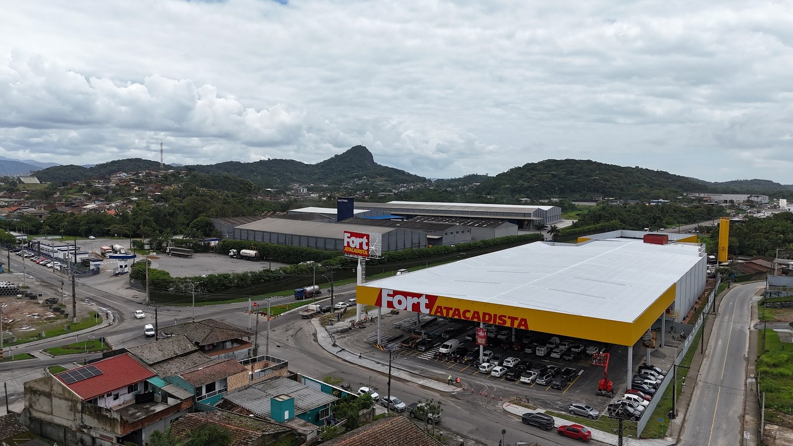 Fort Atacadista inaugura primeira loja em Sao Francisco do Sul foto Marcelo Pertile