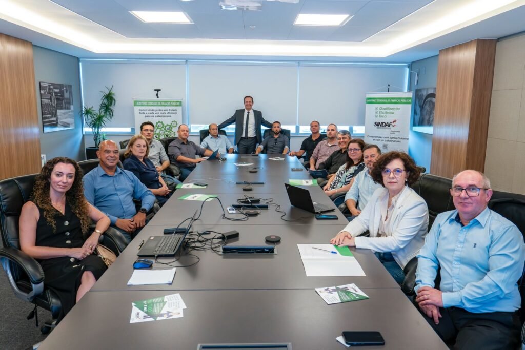 Encontro de diretoria e filiados marca os 16 anos do Sindaf-SC - credito - Ricardo Wolffenbütte (1)