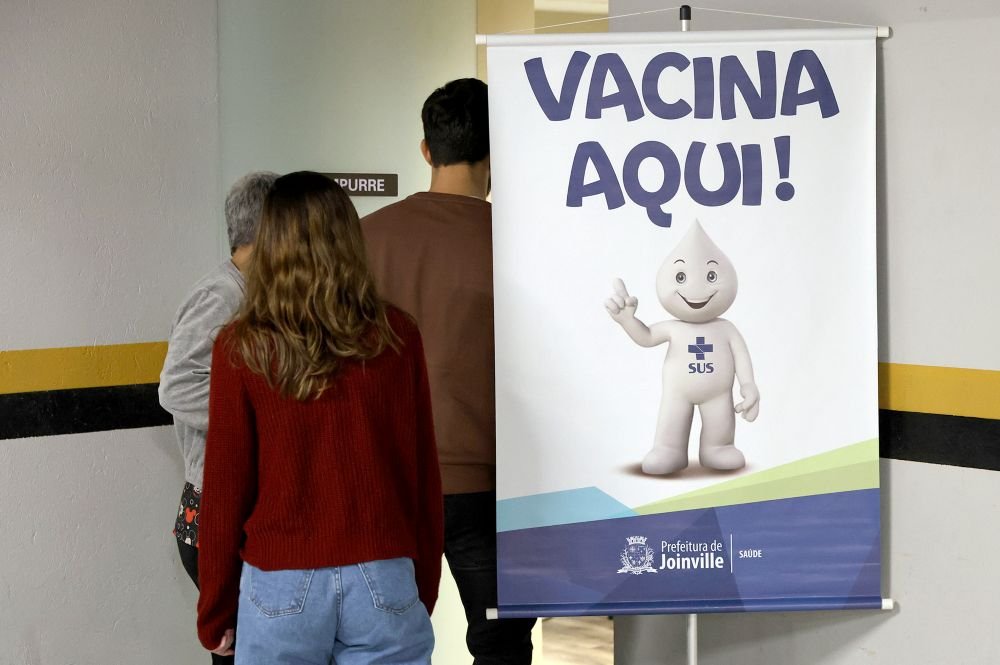 040A6810 Vacinacao Contra Gripe 14