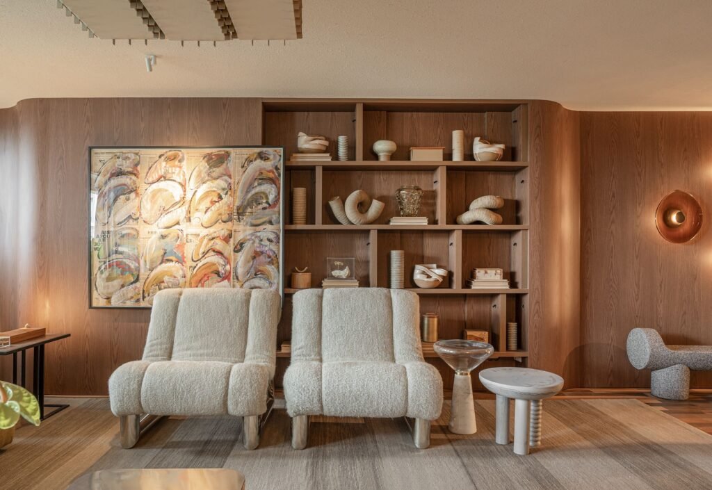 Ambiente transforma arquitetura em respiro permanencia e sensacao de bem estar Foto Lio Simas 3