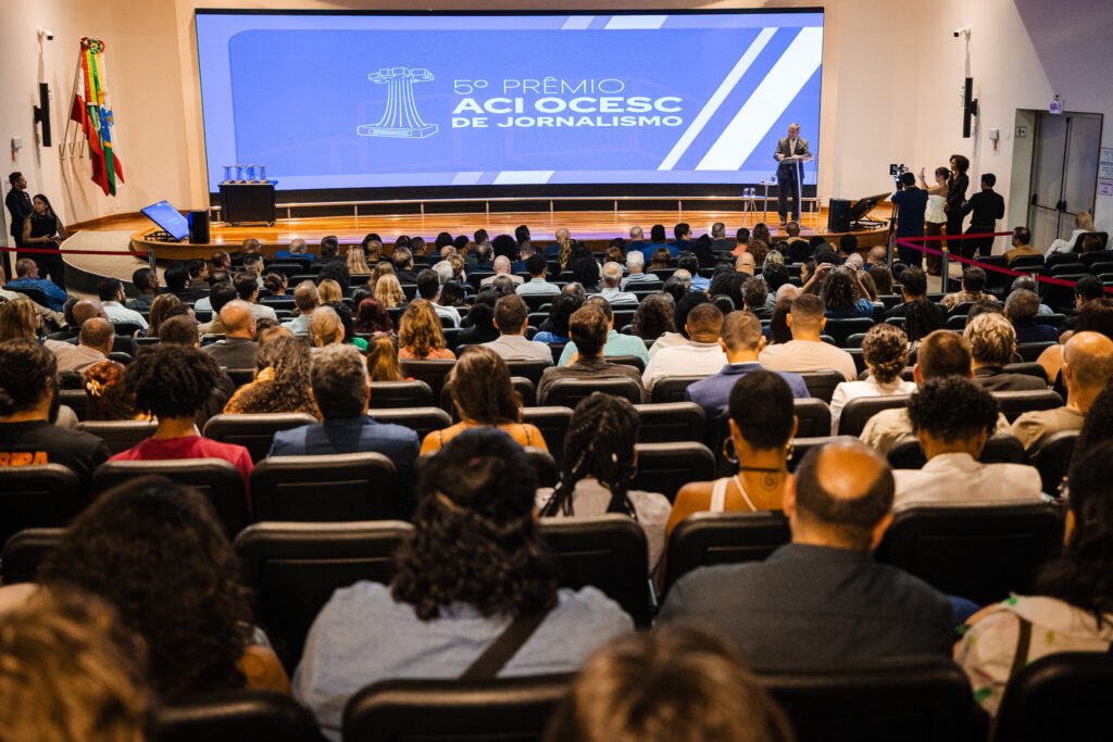 A 6ª edição do Prêmio ACI OCESC de Jornalismo está com as inscrições abertas 2 Premio ACI OCESC de Jornalismo Foto da 5a edicao da premiacao realizada da ALESC Foto Bruno Colaco 2