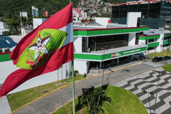 Publicado edital para Concurso de Auditor Estadual de Financas Publicas SC