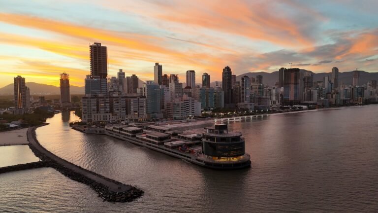 Píer com estrutura única na América Latina será inaugurado em Santa Catarina