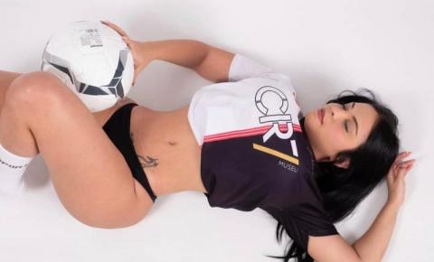 Modelo internacional Mariana Herazo se declara fã  do Juventus