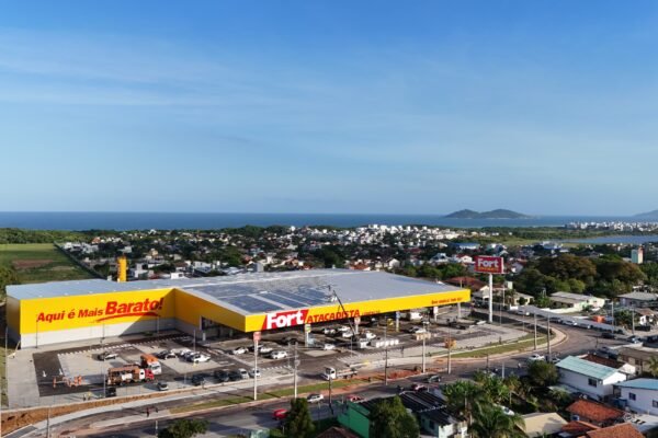Fort Atacadista tem mais de 200 vagas disponíveis para trabalhar nas lojas da Grande Florianópolis - Foto Marcelo Pertile