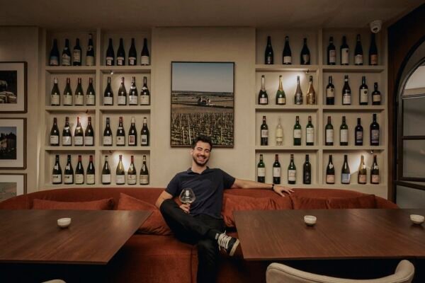 Romero Gaya, sommelier e criador do Vivan Wine Bar (foto João Varela)