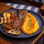 Em sintonia com a busca por leveza e bem-estar, casa de culinária uruguaia de Florianópolis aposta em cortes magros e acompanhamentos saudáveis sem abrir mão do sabor