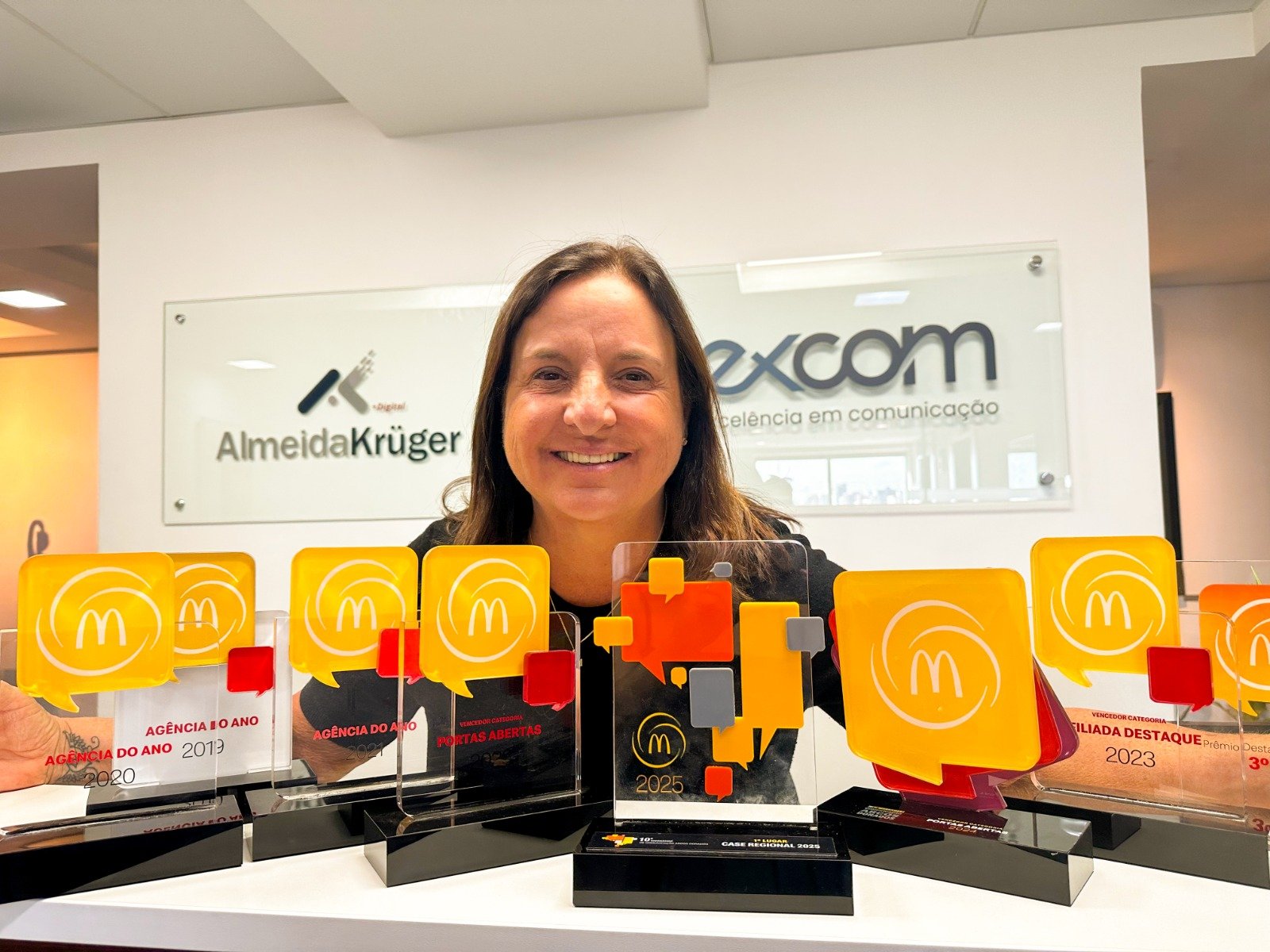 Ação contou com o trabalho voluntário do jornalista e influenciador Alex Ferrer