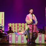 Adriana Calcanhotto com espetáculo “Partimpim: o quarto no palco” - Foto: Leo Aversa