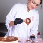 A empresária e confeiteira Júlia Cherem (foto Cassiane Zago) (1)