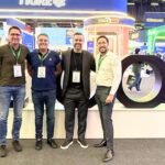 Fabrício Wazilewski, Diretor de Relacionamento da Feira Construir Aí, em reunião estratégica durante a Bienal de Arquitetura em São Paulo, focado em inovação para o mercado de Santa Catarina.