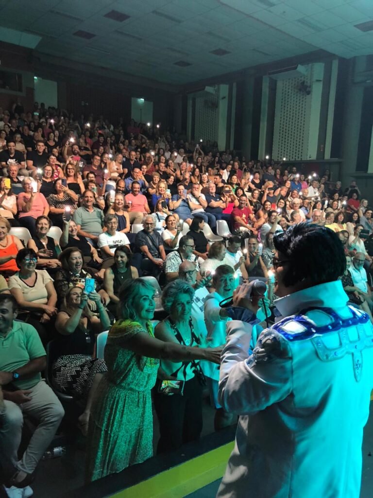 Uma experiência dinâmica e imersiva, conectando diferentes gerações