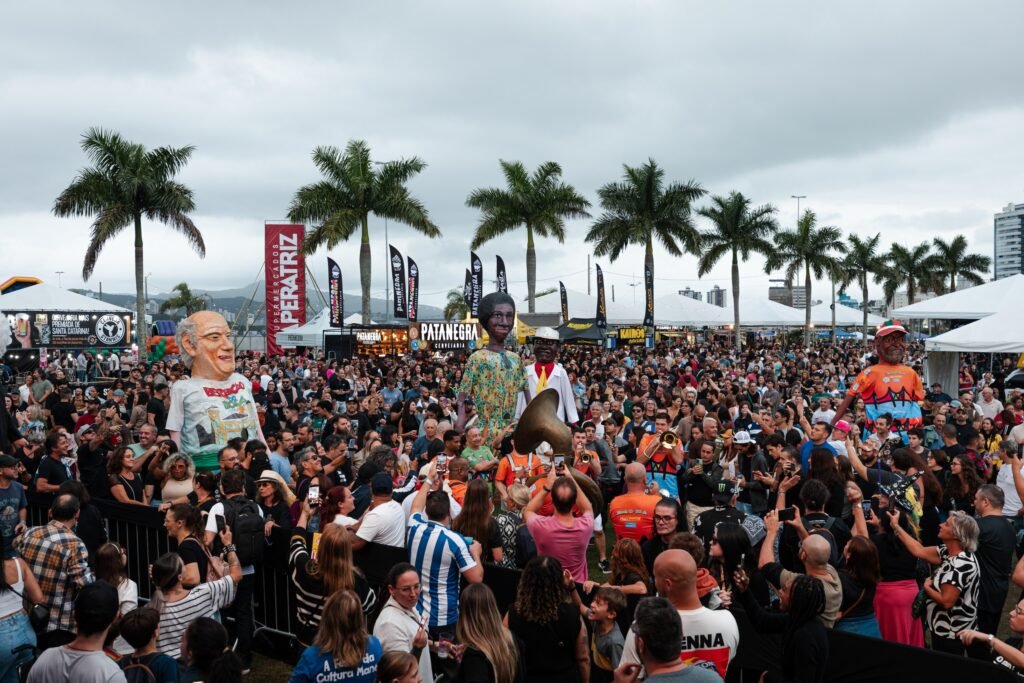 Arena lotada na primeira edição do I Love Tainha