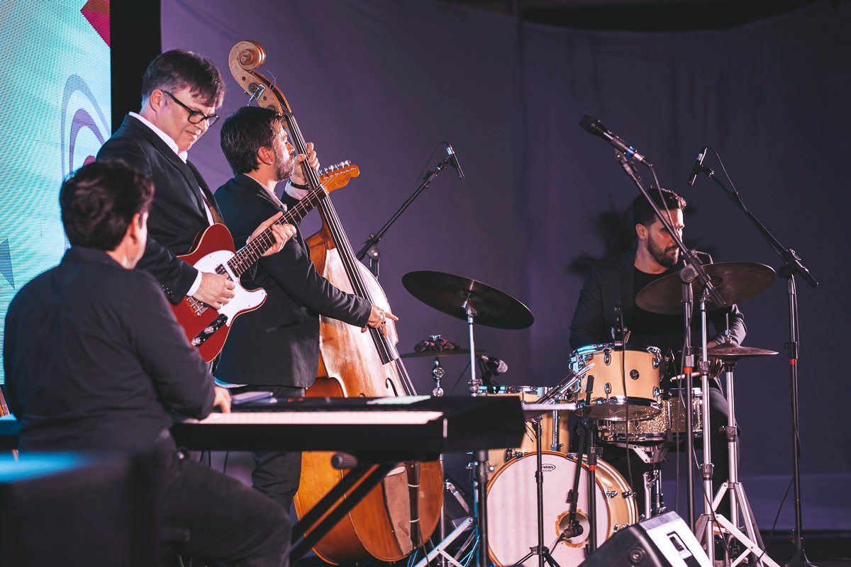 Beatles in Jazz - Eduardo Duks