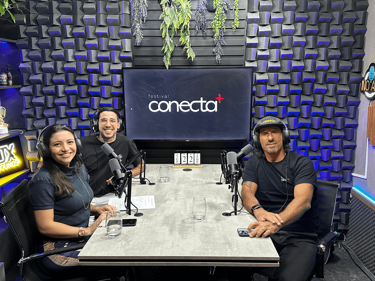 Marina Souza CEO e fundadora do Movimento Conecta Bruno Ramos e Fabio Perin especialista em comunicacao e desenvolvimento humano min