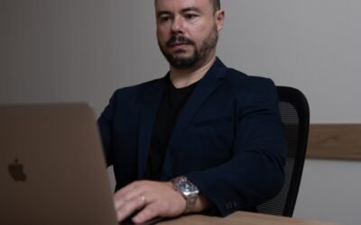 Como manter o conforto térmico em ambientes abertos durante o frio intenso Rafael Barbosa CEO da Smart Air Climatizadores afirma que o clima mais ameno traz uma atmosfera propicia para o lazer. Foto por Felipe Costa min