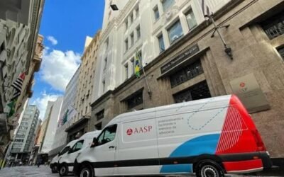 Unidade Móvel da AASP leva serviços gratuitos à Advocacia de Itajaí, em Santa Catarina Unidade Móvel da AASP