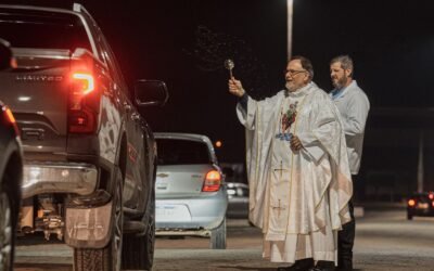 Missa e procissao integram a programacao do evento que e uma tradicao em Guabiruba