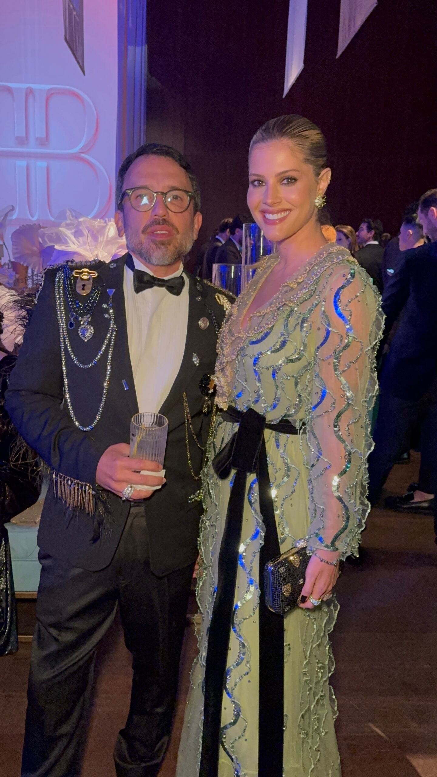 Alex Ferrer e a influencer Lala Rudge scaled