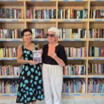 Ana Lavratti e Marcilene Ghisi na Biblioteca da ACIC. FOTO DIVULGACAO