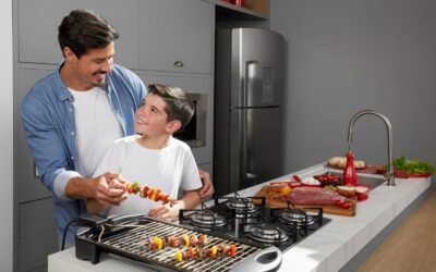 Campanha de Dia dos Pais da Fischer ressignifica a data e reforca estrategia da marca de conectar tecnologia e design com experiencias familiares Foto Divulgacao