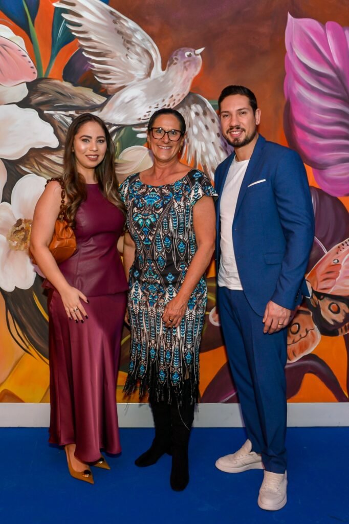 Revelo está na CASACOR SC Florianópolis 2 Carolina Ribas Francis Bernardo diretora da CASACOR SC e Victor Hugo Ribas