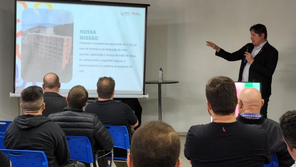 Empreendedores de Lages conhecem linhas de crédito de SC 8 Fabio Wagner Pinto Lages 30OUT25 1