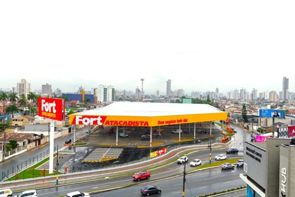 Grupo Pereira inaugura 70ª loja do Fort Atacadista em Itajaí nesta quarta-feira (29) Fort Atacadista Dom Bosco Itajai Foto Marcelo Pertile 4