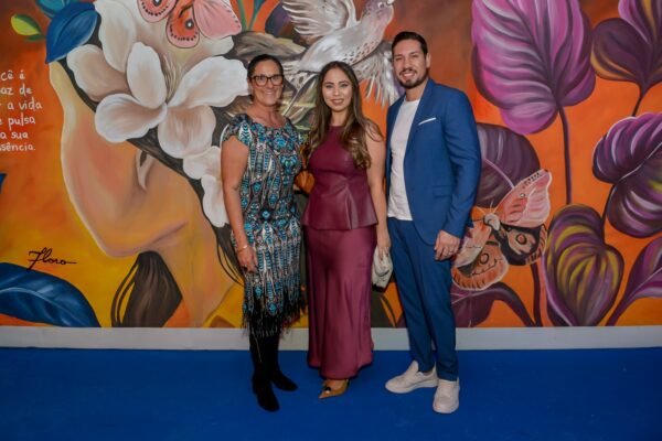 Revelo está na CASACOR SC Florianópolis Francis Bernardo com Carolina Leal Ribas Lima e Victor Hugo Kovalski Ribas Lima