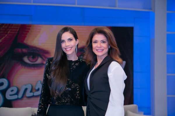 Na TV: Catarinense Analice Nicolau fala sobre o climatério e lança e-book “Transição” WhatsApp Image 2025 10 10 at 15.59.27