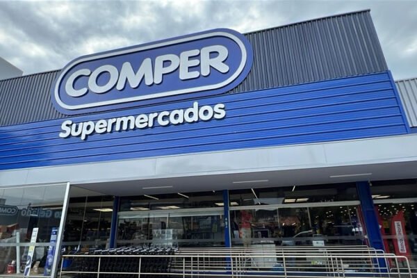 Grupo Pereira segue expansão em Santa Catarina com inauguração de nova loja do Supermercados Comper nesta quarta-feira (8) unnamed 11