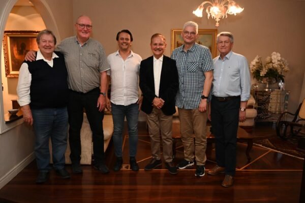 Silvio Giese Harald Weschenfelser Roberto Prude 770ncio Carlos Prude 770ncio Ragnar Watteroth e Valdir Riffel. Foto Ricardo Ranguetti Growth Global 1
